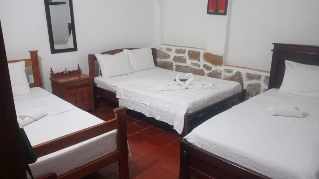 Pensión Mi Ranchito, Centro